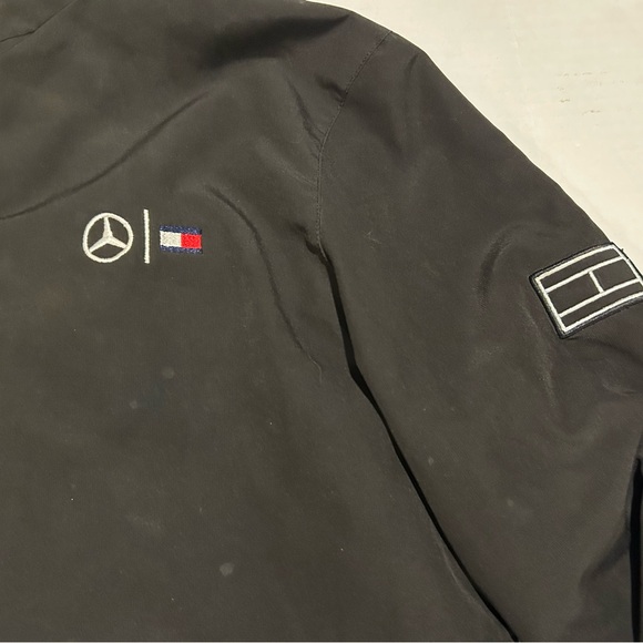 Tommy Hilfiger x Mercedes Performance Windbreaker Men's Medium - Fixer Upper - Picture 2 of 10